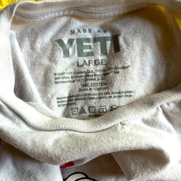 Yeti shirt - Picture 1 of 3